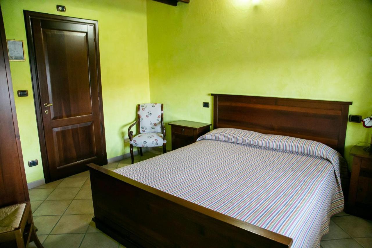 Cadgal - Tenuta Valdivilla Santo Stefano Belbo Εξωτερικό φωτογραφία